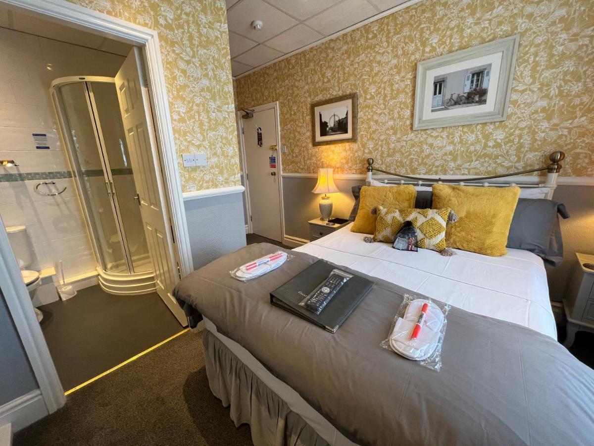 Raffles Hotel بلاكبول المظهر الخارجي الصورة